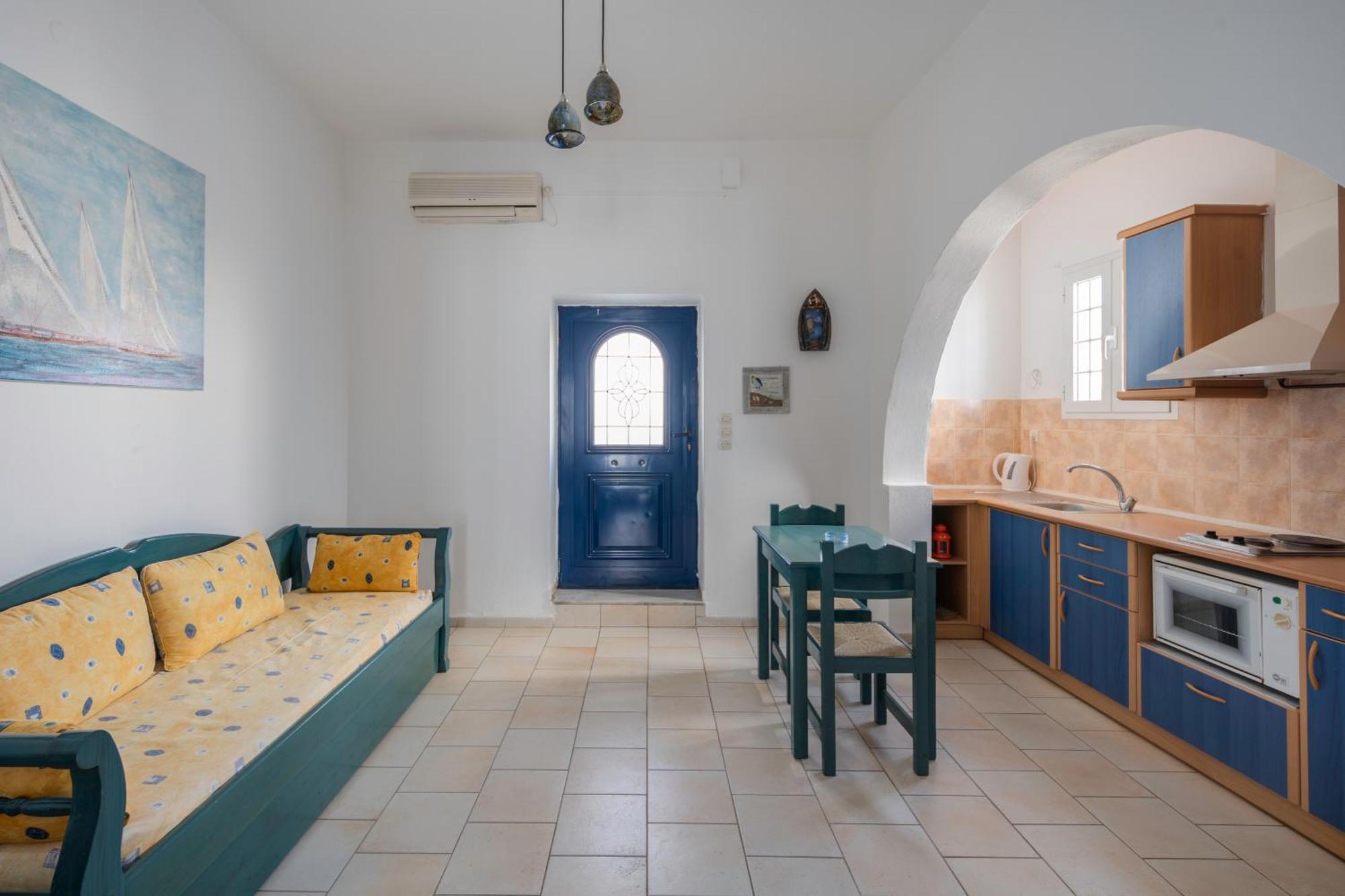 Bofor Studios & Rooms Livadakia Chambre photo